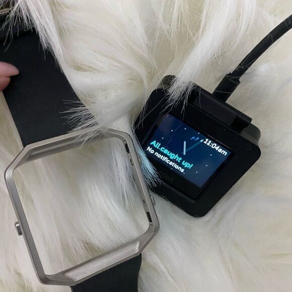 𝅺FITBIT Blaze Smart Watch - Picture 6 of 16